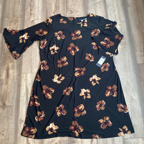 Tommy Hilfiger - tan and black floral dress - 3/4 length sleeve - size 18w - Picture 2 of 8